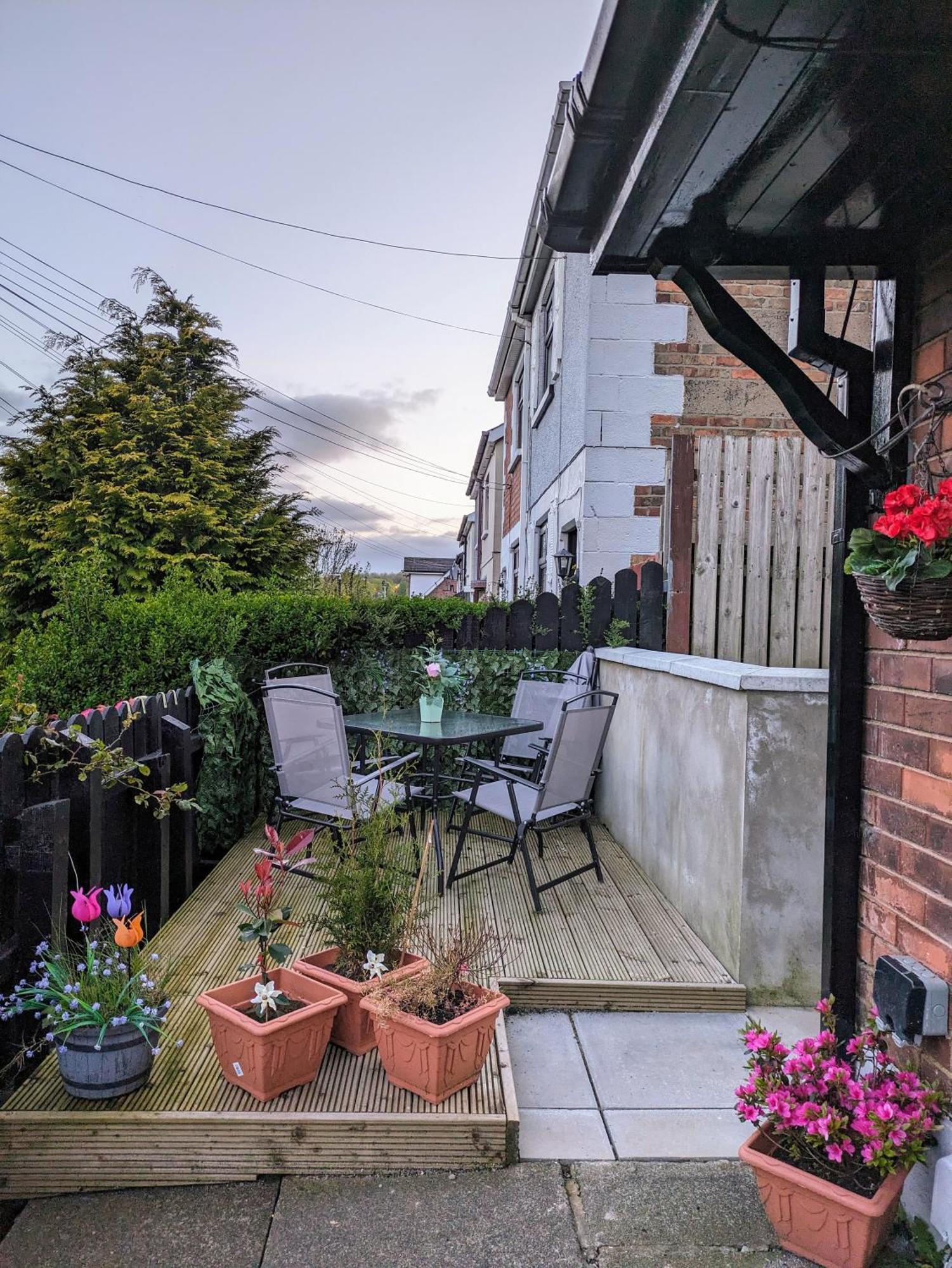 Mairead - Cosy Property In Gaeltacht Quarter Μπέλφαστ Εξωτερικό φωτογραφία